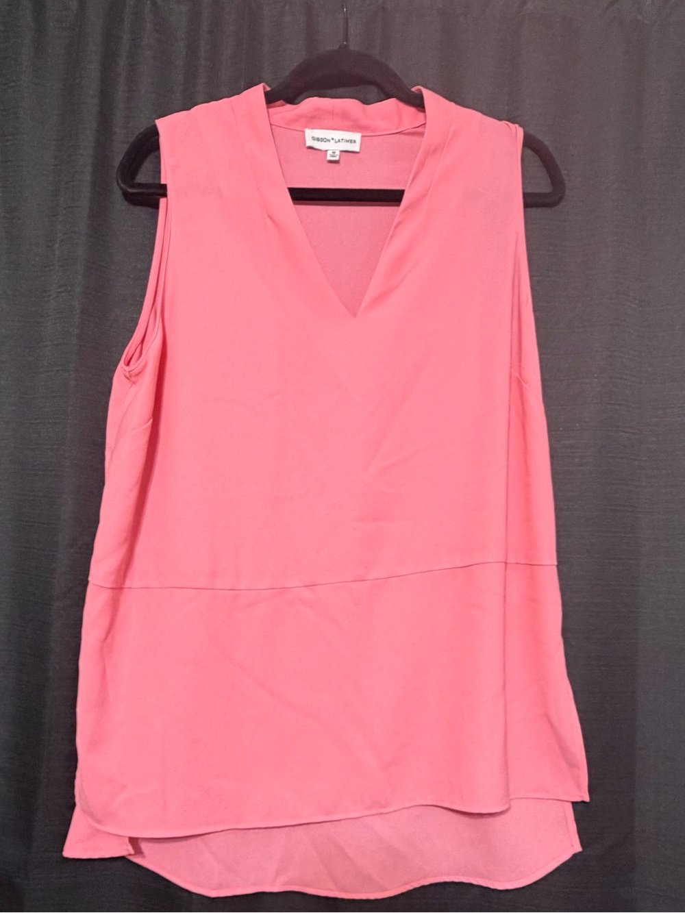 Gibson Latimer Sleeveless V-Neck Pink Layered Hem Top